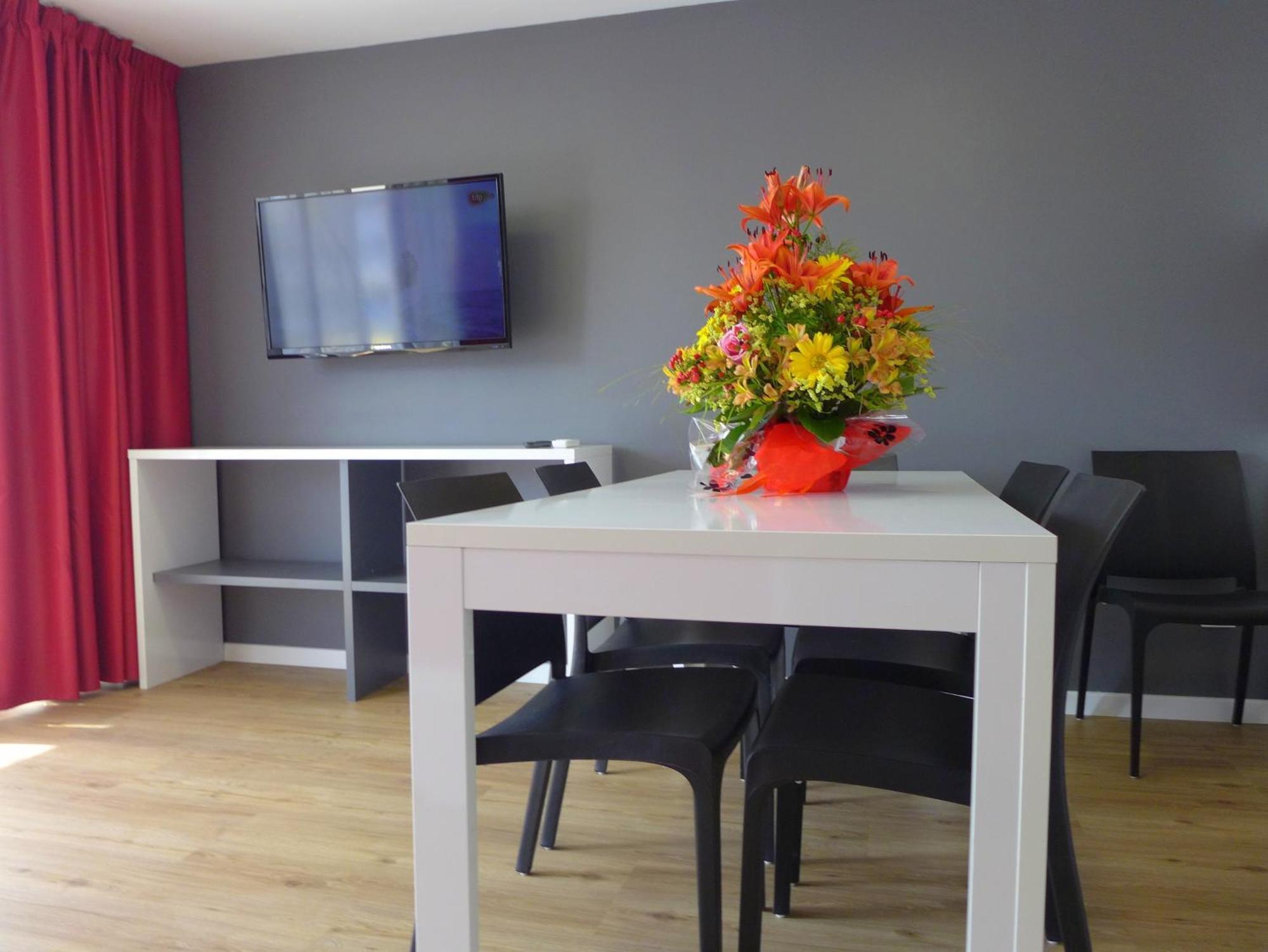 Rentalmar Navarra Family Suites Salou Pokój zdjęcie